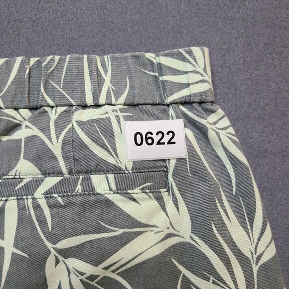 LANDS'END Womens Mid Rise Green Leaf Print Size 8 Straight Pants - Picture 13 of 13